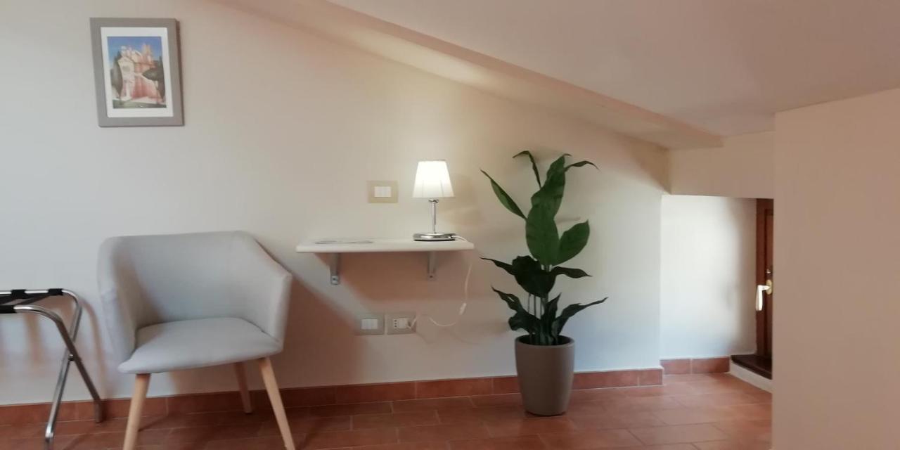 Helios Assisi Exterior foto